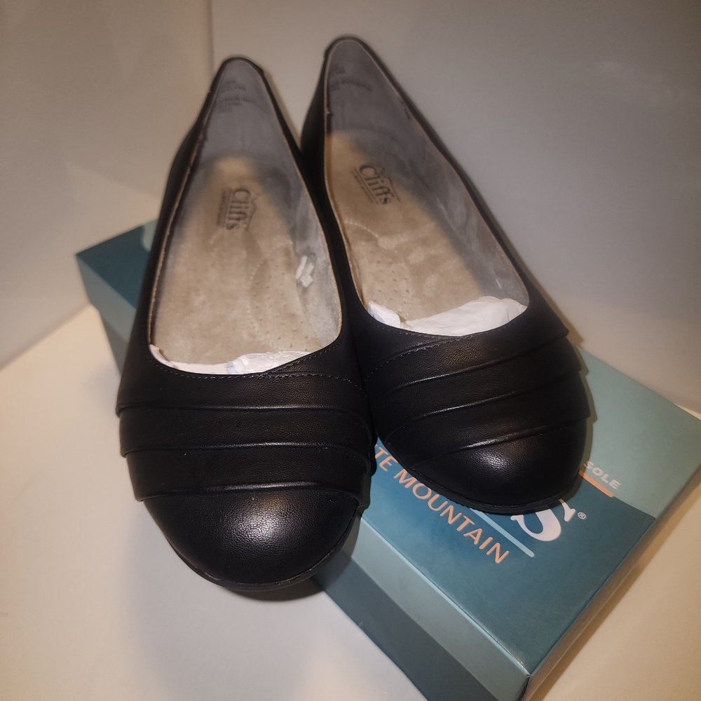 Cliffs | Clara Ballet Flats